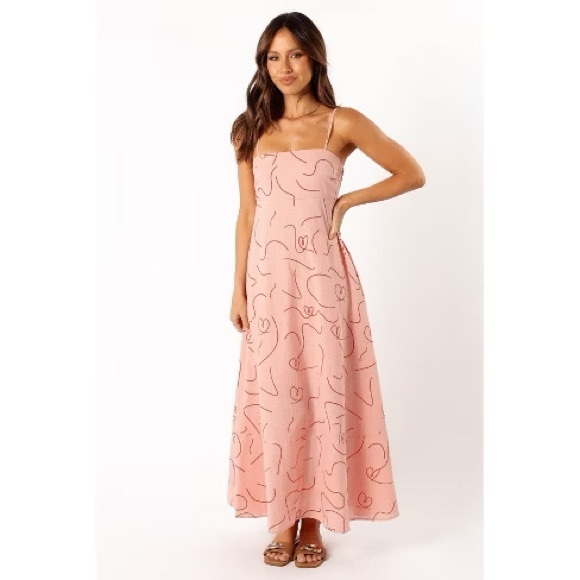 Petal & Pup Dresses & Skirts - Petal & pup heart print linen style maxi dress nwot